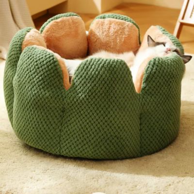 panier-chat-corolle-fleur