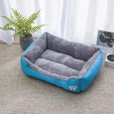panier-pour-chat-moelleux-bleu