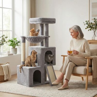 arbre-a-chat-multiniveaux-amusant