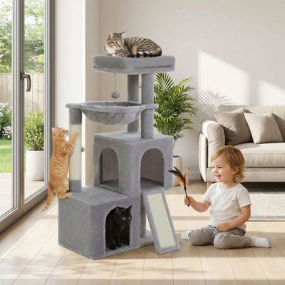 arbre-a-chat-multiniveaux-pour-plusieurs-chats