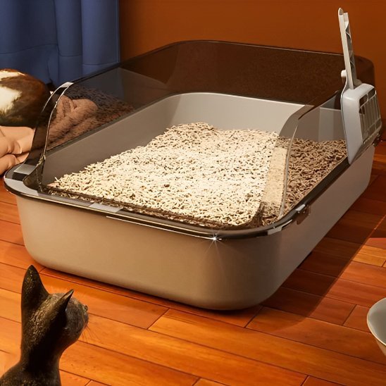 bac-a-litière-pour-chat-gris-ergonomique