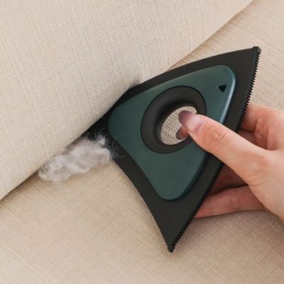 Brosse anti poil triangle souple