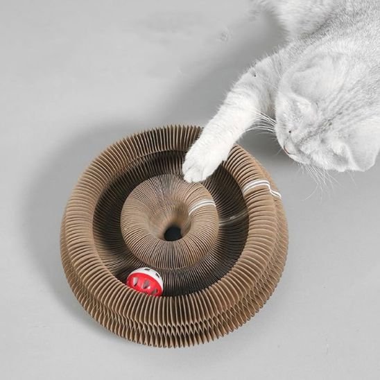 griffoir-pour-chat-en-carton-cercle-avec-bal