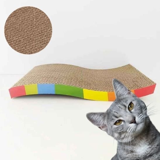 griffoir-pour-chat-en-carton-coloré