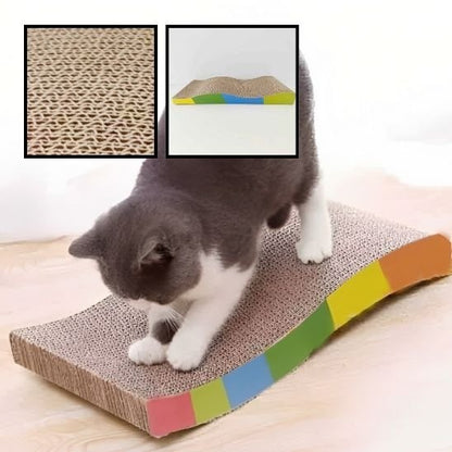 griffoir-pour-chat-en-carton-solide