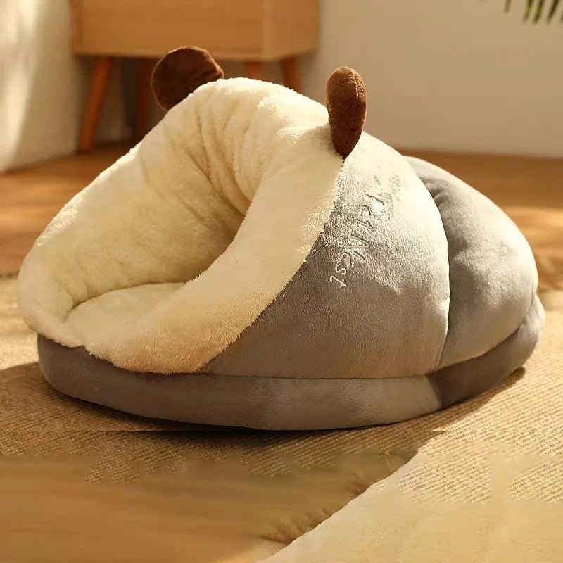 niche-chat-pantoufle-gris