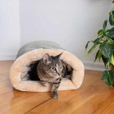 niche-pour-chat-grise-chaude