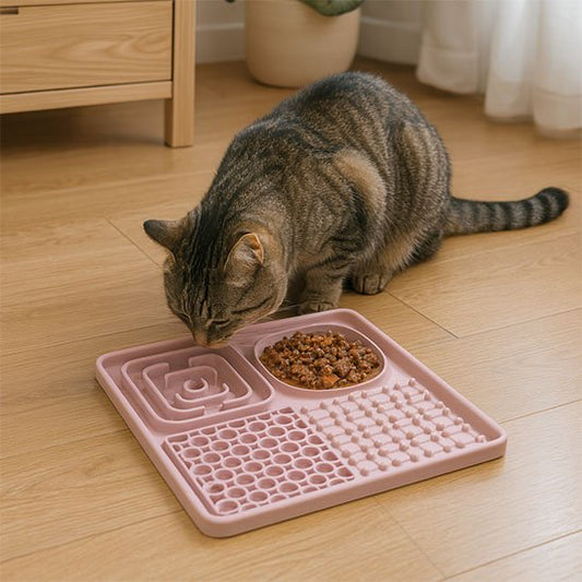 tapis-de-léchage-rose-ergonomique-carré