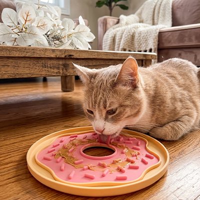 tapis-de-lechage-donut-amusant
