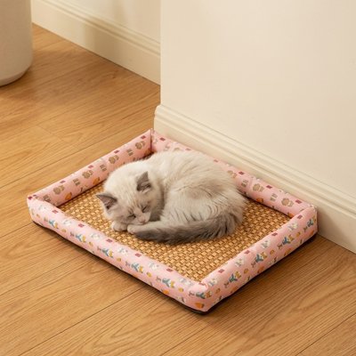 tapis-rafraichissant-chat-avec-contour-rembourré-ergonomique